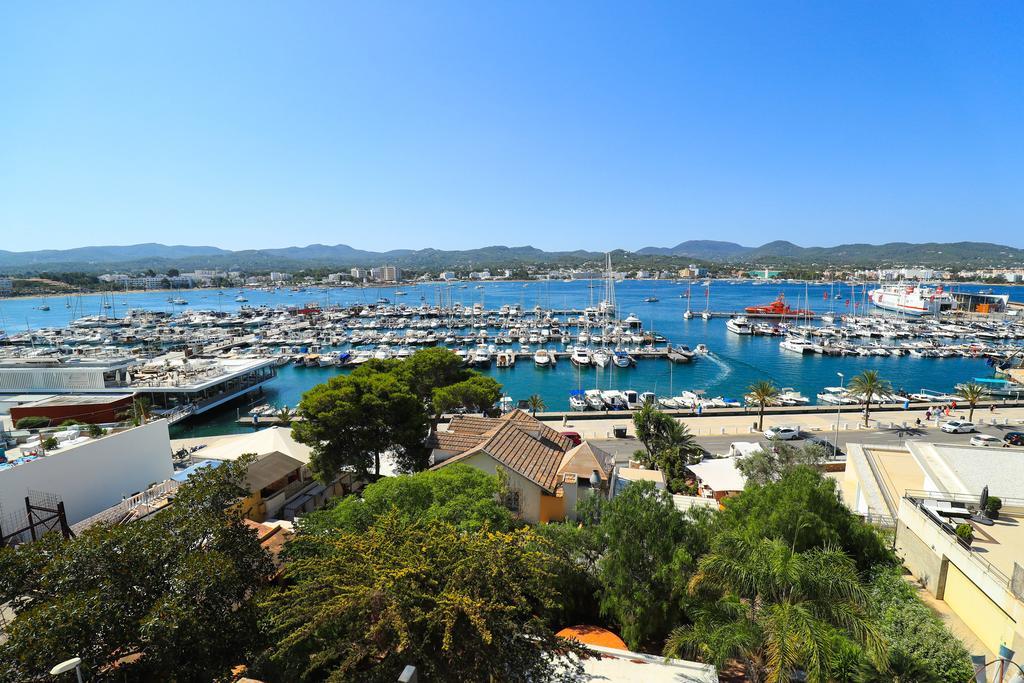 Es Mitjorn Hotel Sant Antoni de Portmany Екстериор снимка