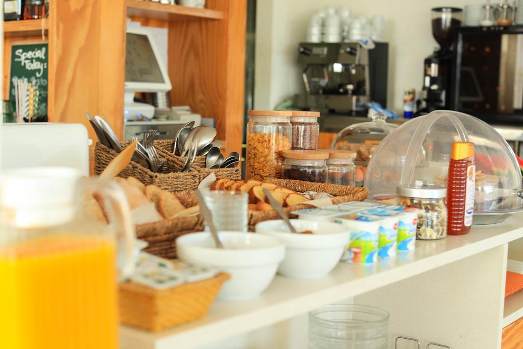 Es Mitjorn Hotel Sant Antoni de Portmany Екстериор снимка