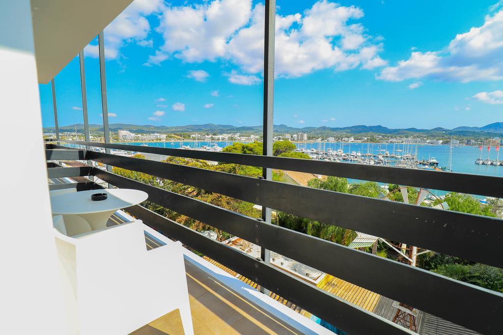 Es Mitjorn Hotel Sant Antoni de Portmany Екстериор снимка